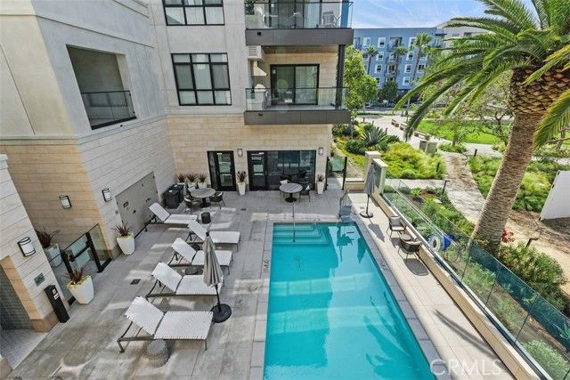 4261 Uptown Newport 1, Newport Beach, CA 92660