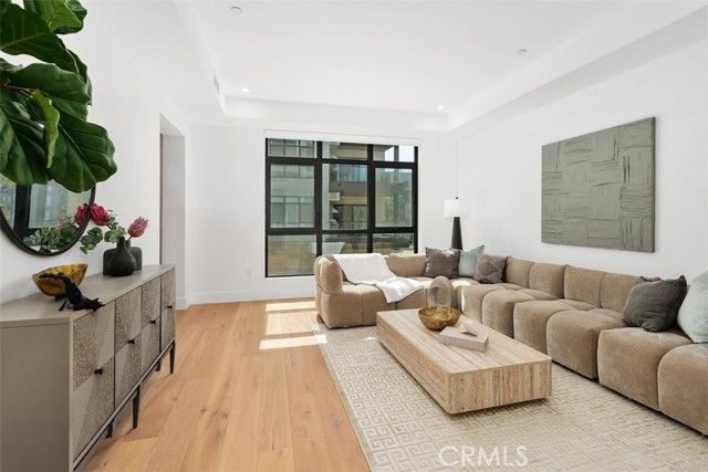 4261 Uptown Newport 1, Newport Beach, CA 92660