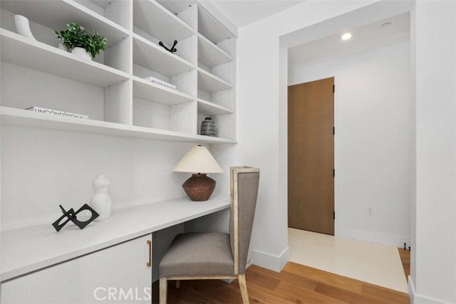 4261 Uptown Newport 1, Newport Beach, CA 92660