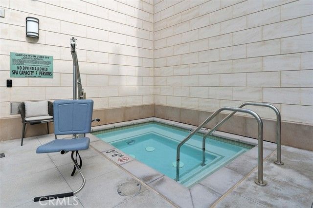 4261 Uptown Newport 1, Newport Beach, CA 92660