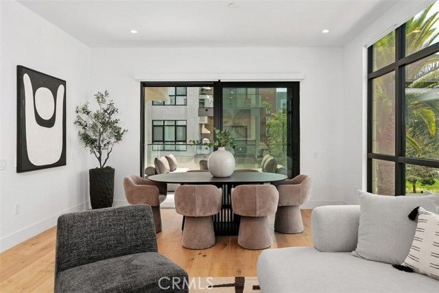 4261 Uptown Newport 1, Newport Beach, CA 92660