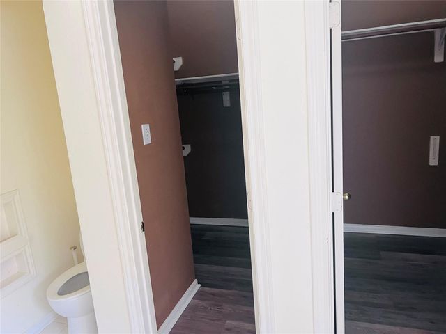 4722 Silverlake Drive, Sugar Land, TX 77479