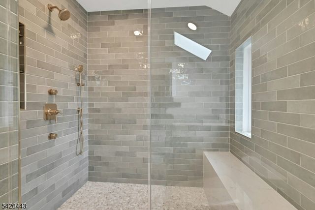 285 Plainfield Ave, Berkeley Heights Twp., NJ 07922