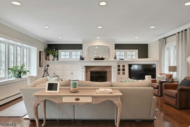 285 Plainfield Ave, Berkeley Heights Twp., NJ 07922