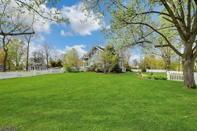 285 Plainfield Ave, Berkeley Heights Twp., NJ 07922