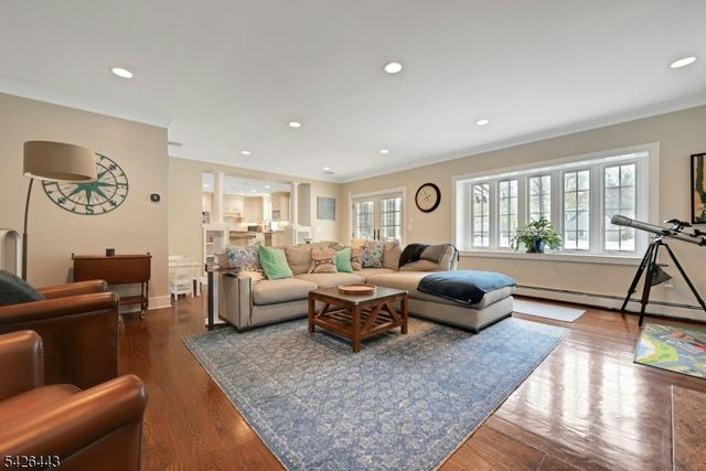 285 Plainfield Ave, Berkeley Heights Twp., NJ 07922