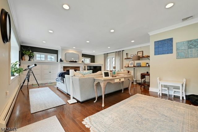 285 Plainfield Ave, Berkeley Heights Twp., NJ 07922