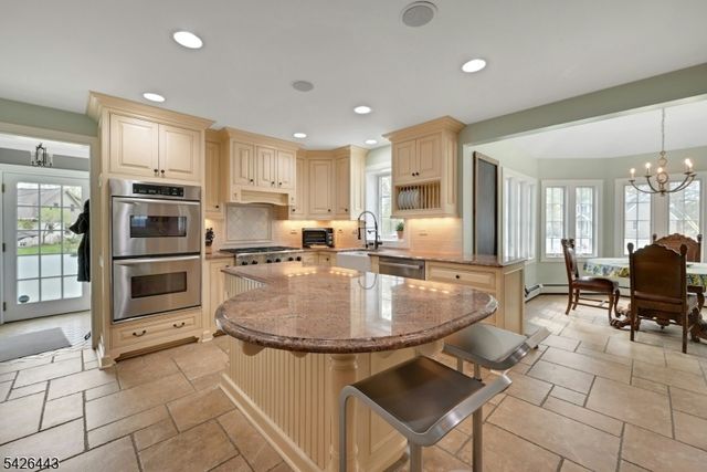 285 Plainfield Ave, Berkeley Heights Twp., NJ 07922