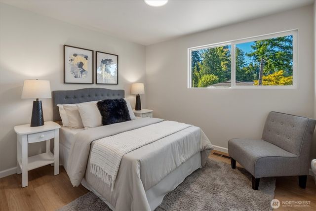 7430 143rd Avenue NE, Redmond, WA 98052