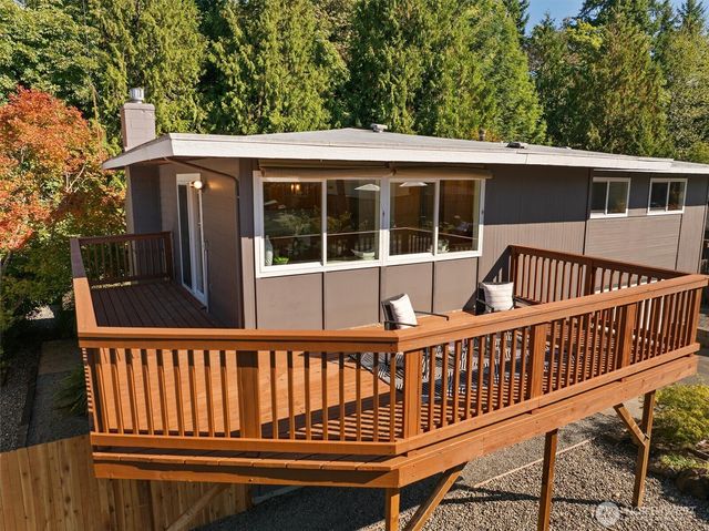 7430 143rd Avenue NE, Redmond, WA 98052