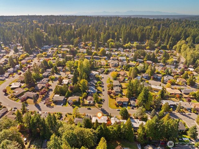 7430 143rd Avenue NE, Redmond, WA 98052