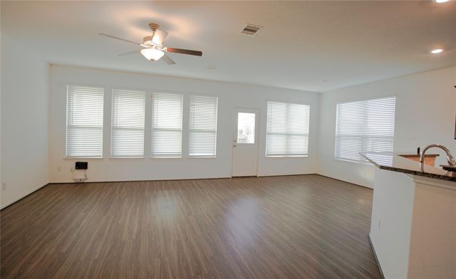 777 Montclair Mist Lane, La Marque, TX 77568