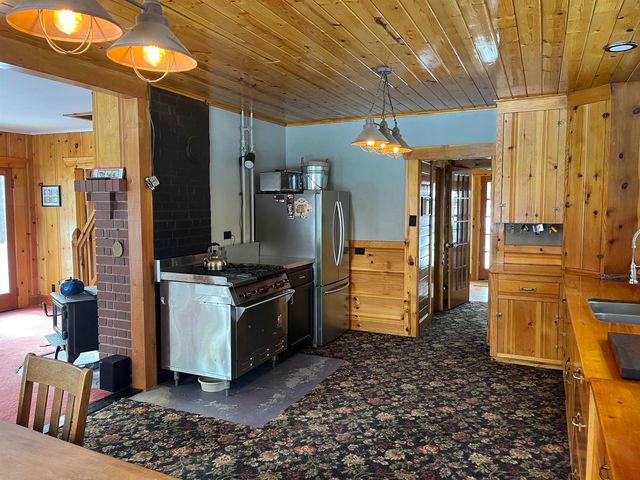 16527 Robertson Road, Truckee, CA 96161