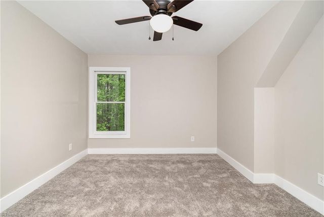 14 Creekstone Court, Greensboro, NC 27407