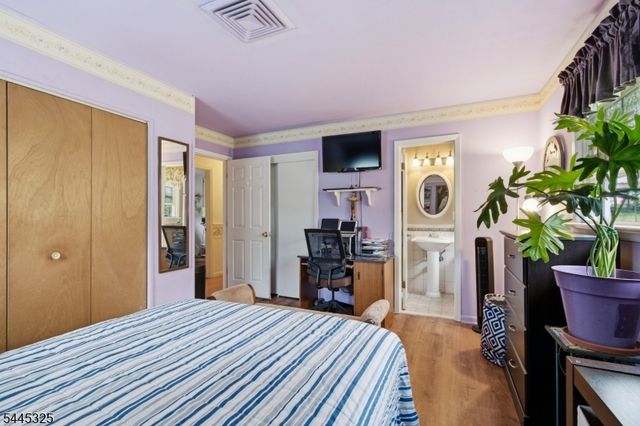 13 Anderson Ave, Rockaway Twp., NJ 07866