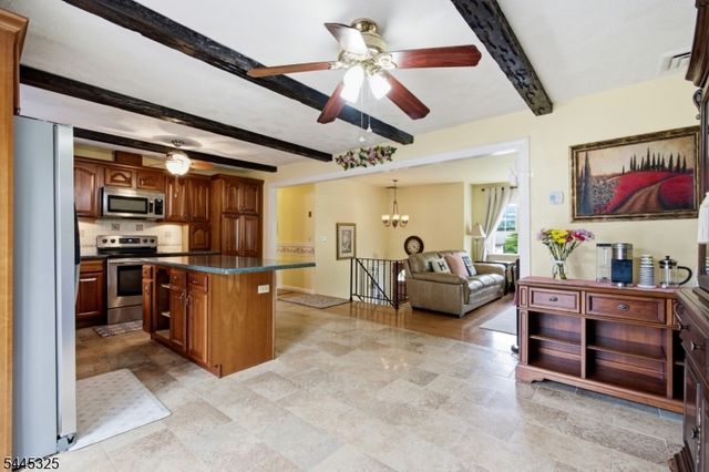 13 Anderson Ave, Rockaway Twp., NJ 07866