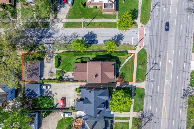 14013 Clifton Boulevard, Lakewood, OH 44107