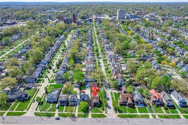 14013 Clifton Boulevard, Lakewood, OH 44107