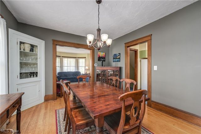 14013 Clifton Boulevard, Lakewood, OH 44107