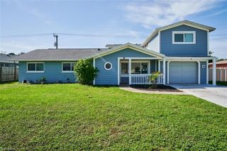 2212 Crystal DR, Fort Myers, FL 33907
