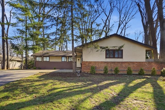 3134 Herrick Road, Upper Arlington, OH 43221