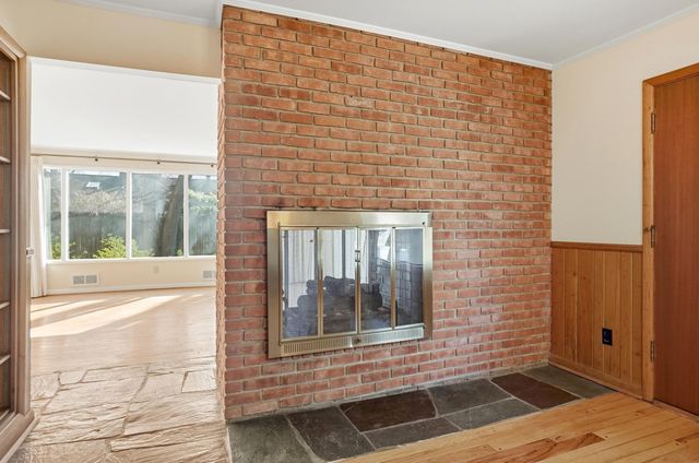 3134 Herrick Road, Upper Arlington, OH 43221