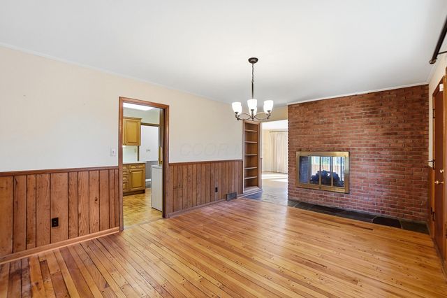 3134 Herrick Road, Upper Arlington, OH 43221