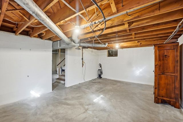 3134 Herrick Road, Upper Arlington, OH 43221