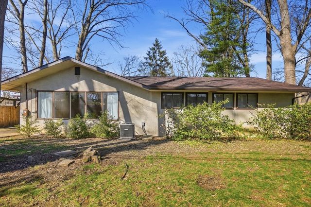 3134 Herrick Road, Upper Arlington, OH 43221