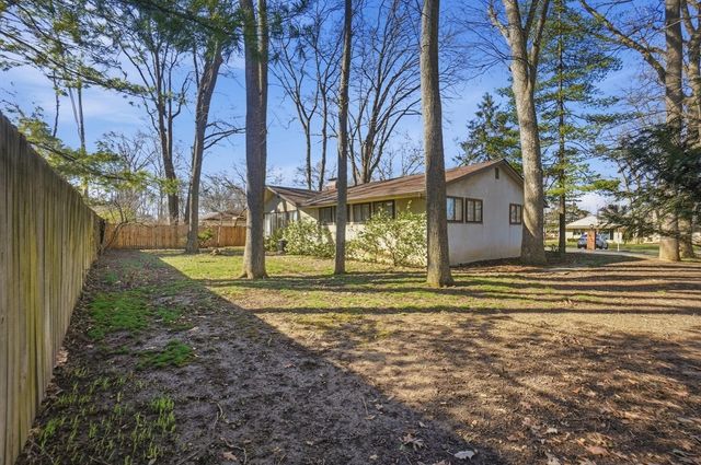 3134 Herrick Road, Upper Arlington, OH 43221