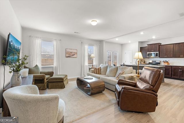 69 Briarwood Drive W, Dawsonville, GA 30534