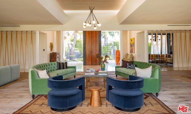 1885 Carla, Beverly Hills, CA 90210