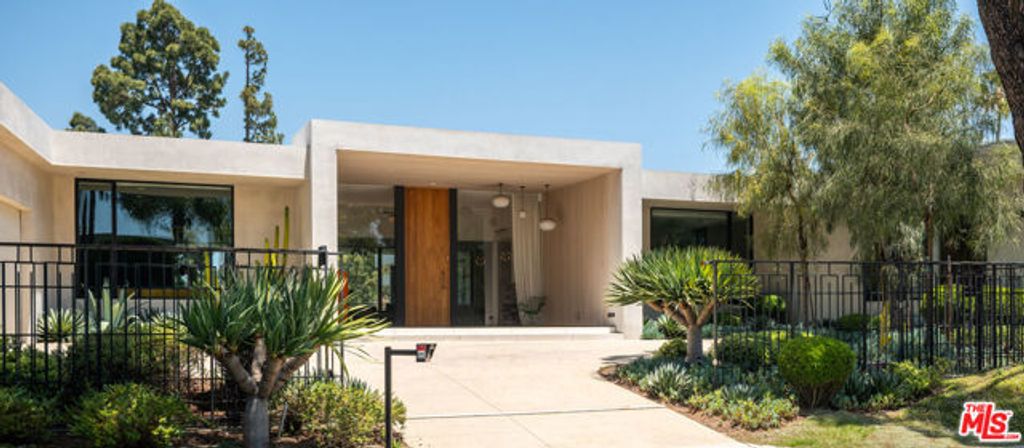 1885 Carla, Beverly Hills, CA 90210