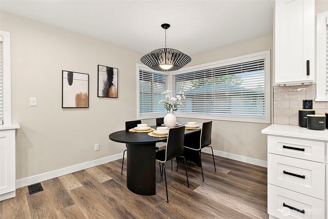 208 J Street NE, Auburn, WA 98002