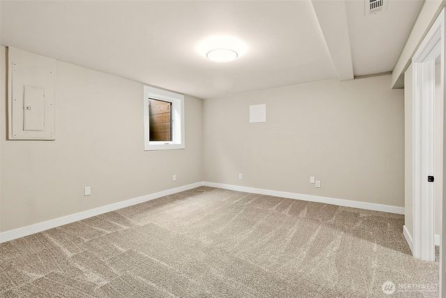 208 J Street NE, Auburn, WA 98002