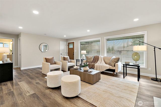 208 J Street NE, Auburn, WA 98002