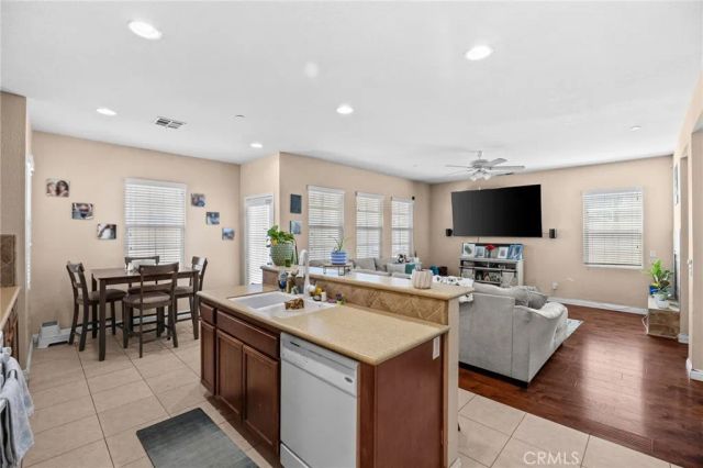4535 Bianca Way, Riverside, CA 92501