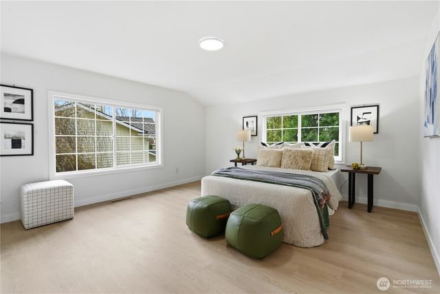 6015 116th Ave SE, Bellevue, WA 98006