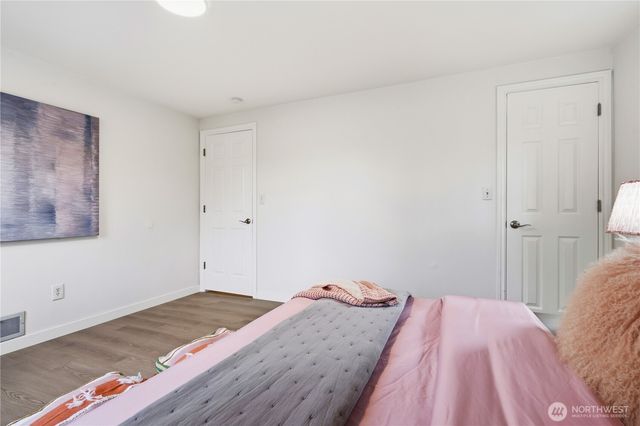 6015 116th Ave SE, Bellevue, WA 98006