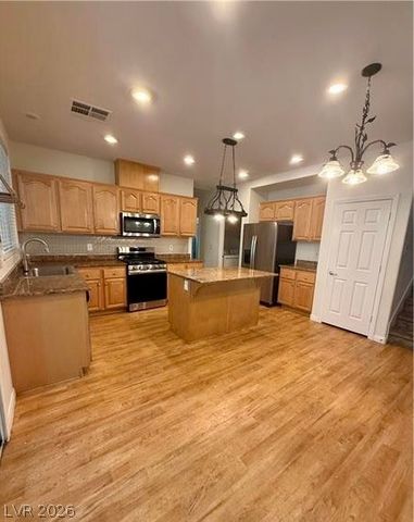 4032 Wild Magic Street, Las Vegas, NV 89129