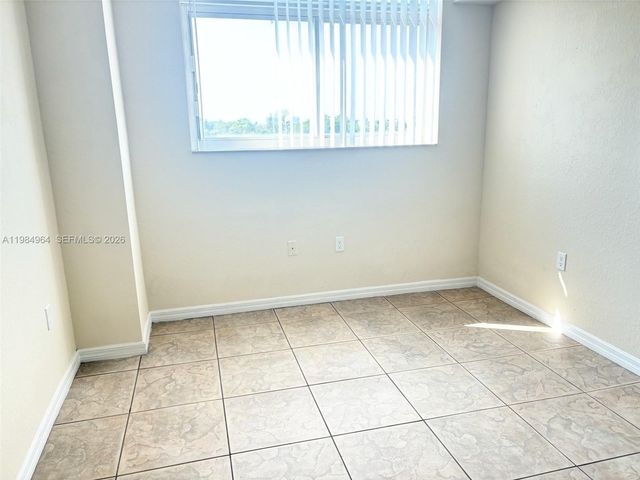 1551 NW 36th St 409, Miami, FL 33142