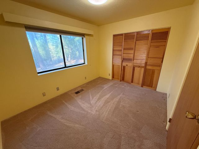 75 Sandy Gulch Ln, West Point, CA 95255