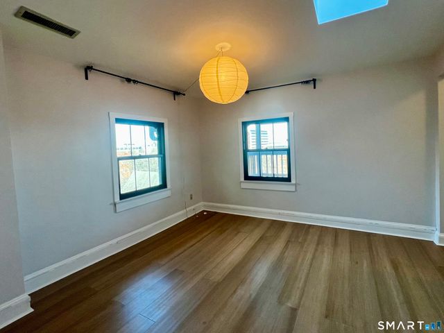 34-36 Charter Oak Place 4, Hartford, CT 06106