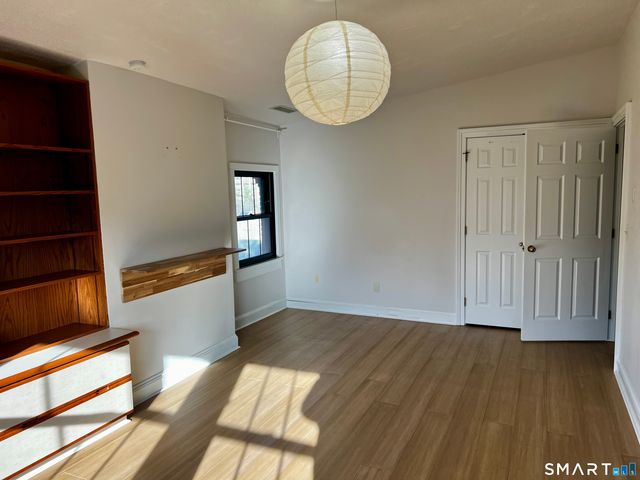 34-36 Charter Oak Place 4, Hartford, CT 06106