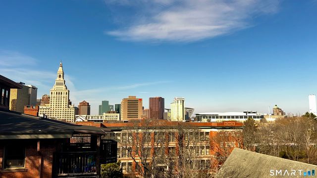 34-36 Charter Oak Place 4, Hartford, CT 06106