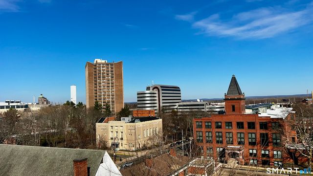 34-36 Charter Oak Place 4, Hartford, CT 06106