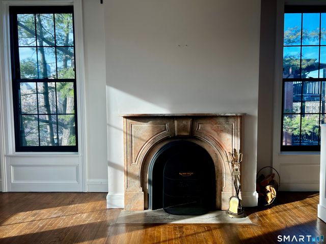 34-36 Charter Oak Place 4, Hartford, CT 06106