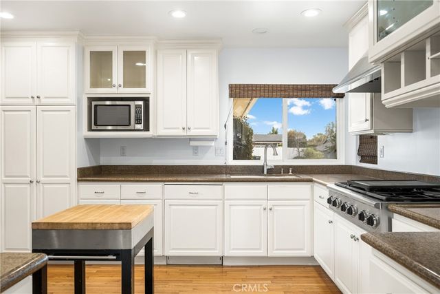 12791 Brittany Woods Drive, North Tustin, CA 92705