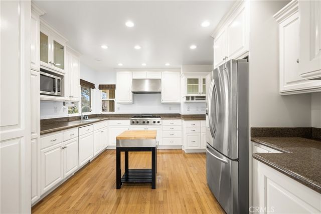 12791 Brittany Woods Drive, North Tustin, CA 92705