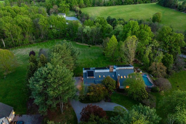 3 BROOK FARM CT, Cockeysville, MD 21030